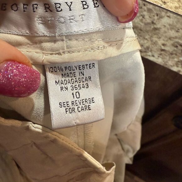 Geoffrey Beene Cream Shorts Size 10 - Picture 4 of 7
